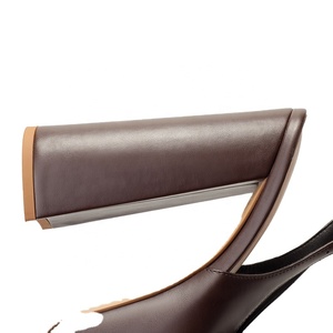 <span class=keywords><strong>Mocassini</strong></span> con Plateau Personalizzabili da <span class=keywords><strong>Donna</strong></span>, Tacchi a Blocco Spessi, Décolleté Slingback con Dettaglio Horsebit 13.5cm, Tendenza Moda Estate Autunno - Product Image 5