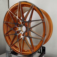 Nueva Llanta de Aleación Forjada Ligera Modificada de Alta Calidad de 17-24 Pulgadas, con Radios Plateados Pulidos y Centro Multirradio en Cobre Naranja