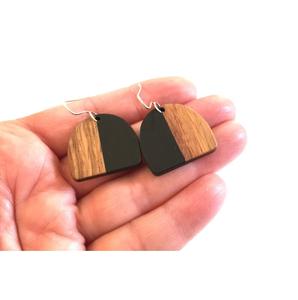 Boucles d'oreilles en résine et en bois inspirées de la nature, bijoux faits à la main, légers, pièces uniques et originales, parfaites pour les femmes et les filles - Product Image 1