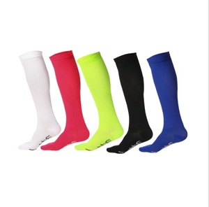 La primavera y el otoño invierno parejas deportes mucho sudor transpirable deportes Calcetines - Product Image 1