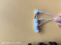 Headphone 3.5mm Sekali Pakai untuk Maskapai Penerbangan dan Bus Wisata Harga Pabrik Langsung Grosir Partai Besar