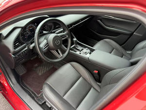 Mazda <span class=keywords><strong>3</strong></span> Axela 2023 2.0L Automático Edición Zhiyao 6AT FWD Sedán de 5 Plazas Gasolina Auto Usado en Venta - Product Image 4