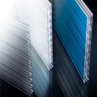 Feuille creuse en polycarbonate de toiture à triple paroi Feuille creuse en polycarbonate PC Feuille creuse en polycarbonate protégée contre les UV 10