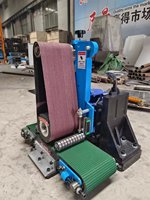 Machine à polir les surfaces métalliques Machine à brosser la rouille pour pièces plates