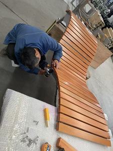 كرسي أثاث خارجي مخصص للمصانع، كرسي استرخاء للشاطئ والمسبح، مطعم وسرير استرخاء خشبي لحمام السباحة - Product Image 4