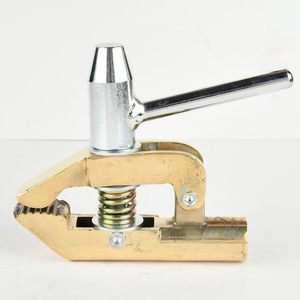 Abrazadera de tierra para soldadura de latón tipo Holland 2W012-0025 con mango giratorio para una conexión segura - Product Image 1