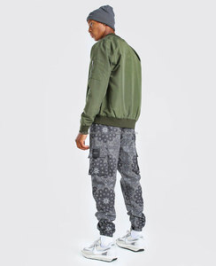 Blouson aviateur léger en polaire polyester réversible, coupe-vent, respirant, anti-taches, personnalisable avec logo, pour homme, vente en gros - Product Image 4
