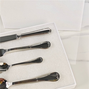 Juego de Cubiertos de Acero Inoxidable de 24 Piezas con Acabado Dorado Espejo, Estilo Clásico Artesanal, para Regalo de Regreso a Clases, Reutilizable y Portátil - Product Image 6