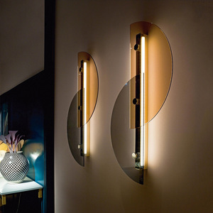 Applique murale en verre de luxe postmoderne pour les couloirs d'hôtel, restaurant nordique, art minimaliste, fond mural, chambres à coucher, mur moderne - Product Image 5
