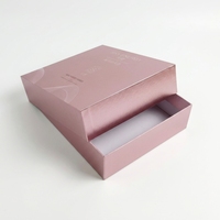 Boîte cadeau en carton rigide gaufré recyclable haut de gamme personnalisée en gros pour produits de beauté, vernis à ongles, huile, faux cils