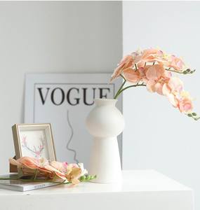 Orchidées artificielles en latex de haute qualité, faites à la main, toucher réel, pot en céramique, décoration d'intérieur pour la rentrée scolaire, la fête des mères, la remise des diplômes - Longue durée - Product Image 3