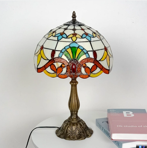 Lampe en verre teinté Cathedra de 12 pouces, design européen, fabriquée à la main, style baroque, ampoule E27, protection oculaire, fournie par l'usine chinoise - Product Image 3
