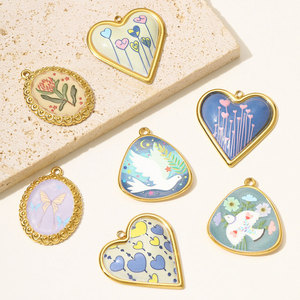 Cuentos del Jardín Celestial |   Dijes de Acero Inoxidable con Baño de Oro PVD de 18K y Esmalte Pintado a Mano |   Colgantes Impermeables y Resistentes al Deslustre - Product Image 5