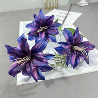 Hot Selling Simulation 3D Drei Kopf Lilie künstliche Lilie Blume für Hochzeit und Home Decoration