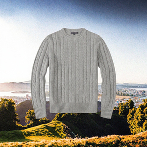 Suéter de Invierno 2026, Nuevo, Personalizado con Logotipo Bordado en la Parte Delantera, de Algodón, Cuello Redondo, Corte Ajustado, Estilo Old Money, Marca Laure - Product Image 3