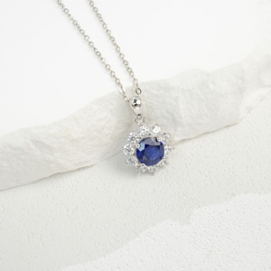 925 Silver Sapphire Pendant Sunflower Set with Luxury Clavicle Chain - Product Image 4