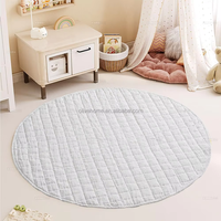 Alas Main Bayi Empuk Nyaman Awet Berbahan Minky Bordir Quilted Motif Bunga Kecil untuk Waktu Bermain Balita