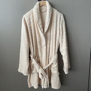 Women's Soft Plush Coral Flannel Bathrobe Long Shawl Collar Spa Pajamas Gown for Autumn Spring Wholesale robe femme longues