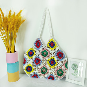 Grand-mère carré <span class=keywords><strong>Crochet</strong></span> fait à la main <span class=keywords><strong>sac</strong></span> à bandoulière fourre-tout d'été plage <span class=keywords><strong>sac</strong></span> à main - Product Image 4