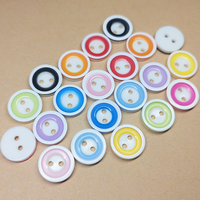 Boutons en résine Niucky R0101-021 20L 12,5 mm à 2 trous, à dos plat, lavables, avec bord blanc et centre coloré, pour chemises d'enfants, vente en gros, prêts à l'emploi
