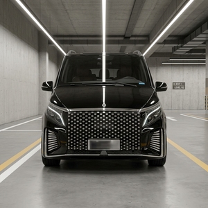 <span class=keywords><strong>Mercedes</strong></span>-Benz Classe <span class=keywords><strong>V</strong></span> 2022 V260 Edizione Pilot, Auto Usata, Cambio Automatico, Guida a Sinistra, Benzina, Sotto i 4L - Product Image 1