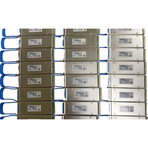CPAK-100G-LR4 800-108270-01 100GBASE-LR4 ตัวรับส่งสัญญาณแสง 10 กม. พร้อม HOLO-CPAK-100G-LR4= - Product Image 2