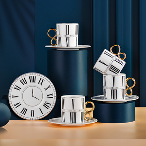 Tazza da tè in ceramica piattino <span class=keywords><strong>orologio</strong></span> numero Design manico in oro tazze da caffè Espresso in porcellana di lusso moderne tazze da caffè turco - Product Image 2