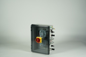 Caja Combinadora Solar DC PV 6 Entradas 1 Salida, 6 Cadenas 25A, Caja Combinadora de Arreglos Solares 600V para Panel Solar con Supresor de Picos de Corriente - Product Image 2