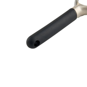 Éplucheur multifonction en acier inoxydable avec manche en aluminium pour fruits et légumes |   Outil de cuisine manuel durable pour les pommes et les mangues - Product Image 4
