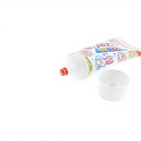 Dentifrice Herbal MILK TEETH pour Enfants de 0 à 6 Ans Anti-Caries & Blanchissant Faible Teneur en Fluorure Sans Sucre Saveur Menthe Usage Domestique