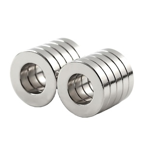 <span class=keywords><strong>Anello</strong></span> Magnetico in Neodimio Personalizzato Grado N52 Super <span class=keywords><strong>Magnete</strong></span> ad <span class=keywords><strong>Anello</strong></span> in Neodimio - Product Image 1