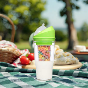 Nieuwe Creatieve Plastic Waterfles 2-In-1 Voor Melkthee & Koffie Herbruikbaar Waterdicht Met Aangepaste Kleur & Logo Voor Dagelijks Gebruik - Product Image 5