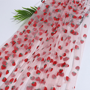 Thiết kế mới Thất Bại màu đỏ màu xanh lá cây dâu tây long lanh trên vải tuyn vải cho trẻ em 'mặc lưới vải - Product Image 2