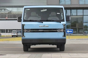 Vente Flash : Bus Navette Électrique d'Occasion Xinyuan E3L 2024 Luxe 6 Places, Autonomie NEDC 201-300km, Batterie LFP, Économique et Pratique - Product Image 3