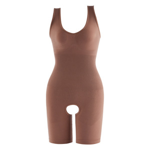Vestido moldeador de una pieza para mujer que eleva los glúteos y se encoge el abdomen con forma de cintura y soporte para los senos - Product Image 5