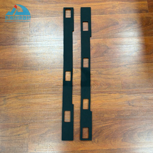 Высококачественные расходные материалы для печатных машин Heidelberg CD102: 2 шт. губчатых полос (3 отверстия C5.012.377, 4 отверстия C5.012.376) - Product Image 1