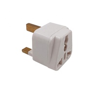 Enchufe del Reino Unido con enchufe universal Adaptador de viaje Enchufe de conversión