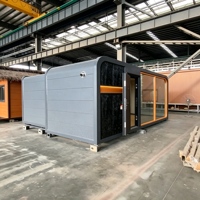 Maison Capsule Apple Isolée Thermiquement, Unité Préfabriquée Mobile pour Centre Commercial, Boutique Éphémère, Camping Rural