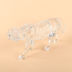 Statue de Tigre Transparente au Design Moderne Personnalisé Sculpture Animale en <span class=keywords><strong>Acrylique</strong></span> pour la Décoration Intérieure Art Populaire Modèle en Plastique pour l'Artisanat - Product Image 1