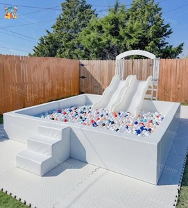 White Soft <span class=keywords><strong>Play</strong></span> Set Spielplatz im Freien Weiße Zäune mit Merry Go Round Soft <span class=keywords><strong>Play</strong></span> Ausrüstung Hüpfburg für Kinder Party verleih - Product Image 4