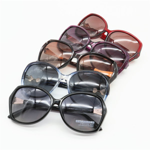 Gafas de sol polarizadas para mujer, lentes degradadas, montura completa, gafas para conducir al aire libre, estilo fresco y dulce - Product Image 3