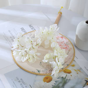 Fleurs d'hortensia artificielles de style vintage pour coiffure de mariage et arrangements de bouquet de mariée bohème - Product Image 3