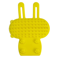 Brosse de toilettage en silicone pour chiens et chats, peigne de massage en caoutchouc souple pour la perte de poils et le bain, outil de démêlage doux