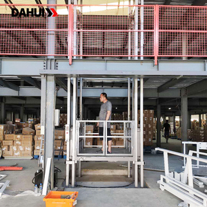 Monte-charge électrique à double colonne CE robuste 2T 5T pour marchandises, avec entraînement par chaîne et cabine fermée, pour ligne de production - Product Image 3