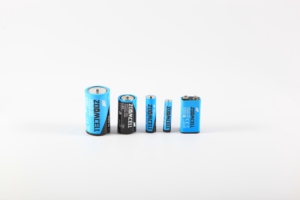 大型1.5V AAAサイズ亜鉛炭素R03バッテリー懐中電灯家電玩具リモコン電源工具用 - Product Image 5
