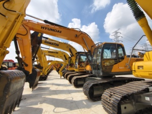 รถขุดมือสองคุณภาพสูง HYUNDAI 220-9 น้ำหนัก 20 ตัน รถขุดไฮดรอลิกแบบตีนตะขาบมือสอง 215-7 225LC-9S จัดส่งทั่วโลก - Product Image 6