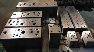 Bloc de distribution hydraulique EBY standard/non standard, fabriqué par Saiz, stock important, haute qualité, prix compétitif - Product Image 2