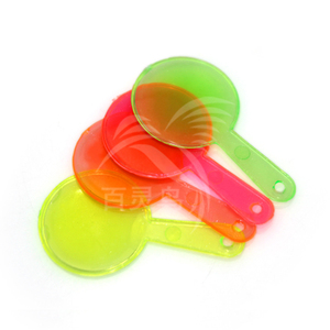 Jouet <span class=keywords><strong>maison</strong></span> de jeu pour enfants, petit jouet de lecture en plastique pour <span class=keywords><strong>la</strong></span> main avec <span class=keywords><strong>loupe</strong></span> <span class=keywords><strong>à</strong></span> poignée plate <span class=keywords><strong>à</strong></span> <span class=keywords><strong>vendre</strong></span> - Product Image 2