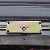 Serrures de porte électriques modernes et accessoires d'écran en rouleau pour ateliers Type d'obturateur de surface fini