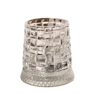 Vaso de whisky de alta gama de cristal giratorio con base tipo torreta, estilo moderno y sencillo, para brandy y cerveza, 201-300ml, popular entre influencers, con bandeja - Product Image 1